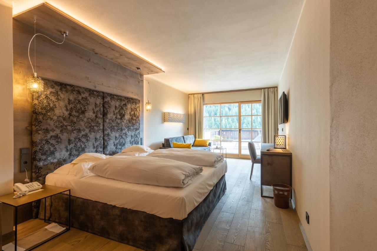Romantik Hotel Post Нова-Леванте Екстер'єр фото
